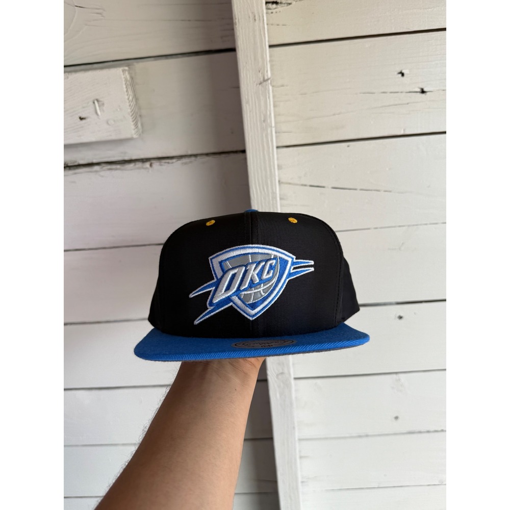 Mitchell & Ness Oklahoma City Thunder Snapback Hat Black Blue NBA OKC Cap